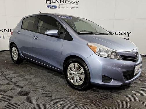 2014 Toyota Yaris L