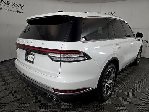 Pristine White Metallic Tri-Coat 2026 Lincoln Aviator Reserve AWD