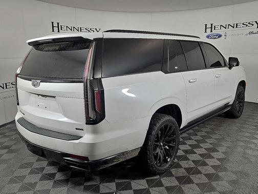 2023 Cadillac Escalade ESV Sport Platinum