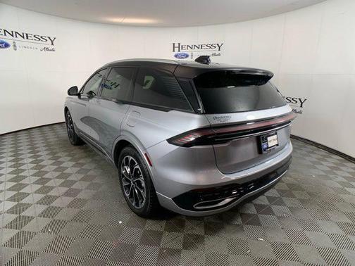 2025 Lincoln Nautilus Reserve