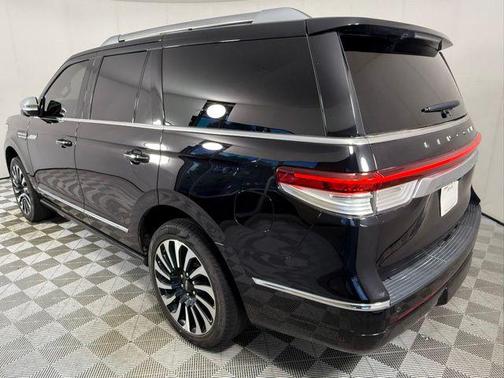 2023 Lincoln Navigator Black Label