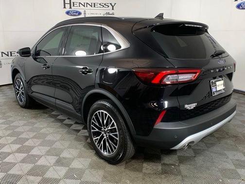 2025 Ford Escape PHEV SE