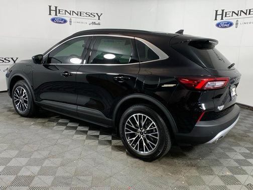 2025 Ford Escape PHEV SE