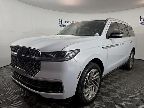 White 2026 Lincoln Navigator Reserve