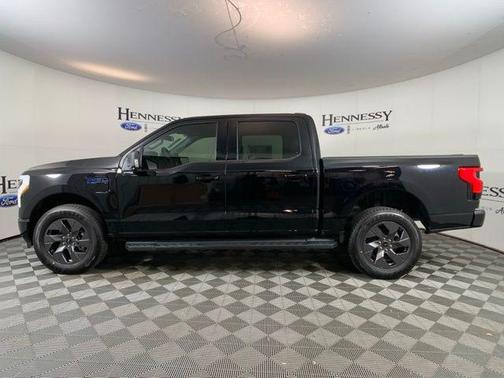 2025 Ford F-150 Lightning LARIAT