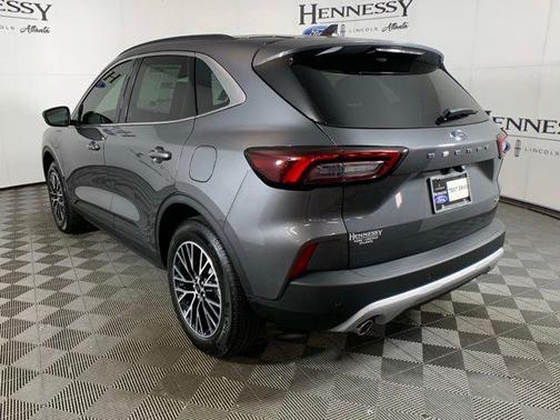 2025 Ford Escape PHEV SE