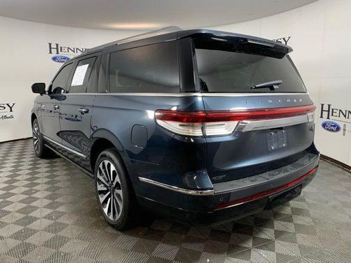 2022 Lincoln Navigator Reserve