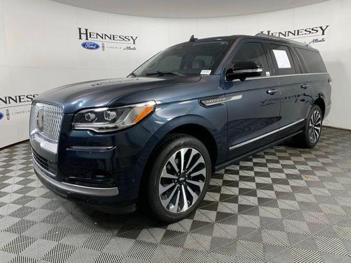 2022 Lincoln Navigator Reserve