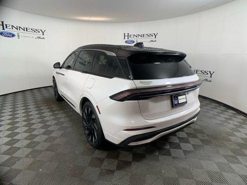 2025 Lincoln Nautilus Black Label