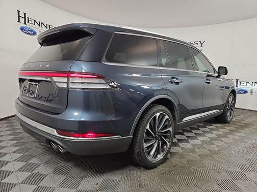 2022 Lincoln Aviator Reserve AWD