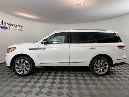 2024 Lincoln Navigator Reserve