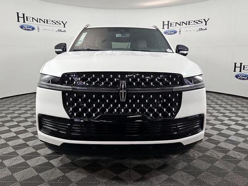 White 2026 Lincoln Navigator Black Label