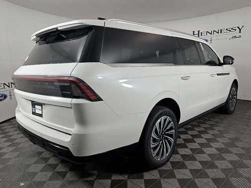 White 2026 Lincoln Navigator Black Label