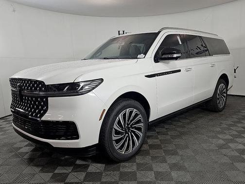 White 2026 Lincoln Navigator Black Label