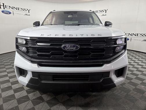 Silver Metallic 2025 Ford Expedition Active