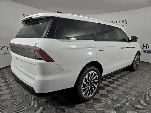 2025 Lincoln Navigator Black Label