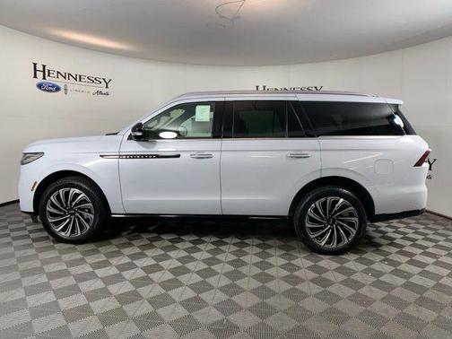 2025 Lincoln Navigator Black Label