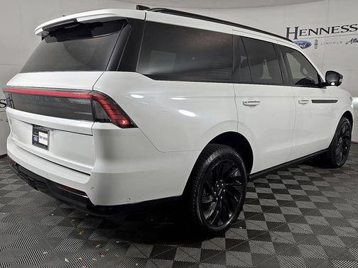 2025 Lincoln Navigator Reserve