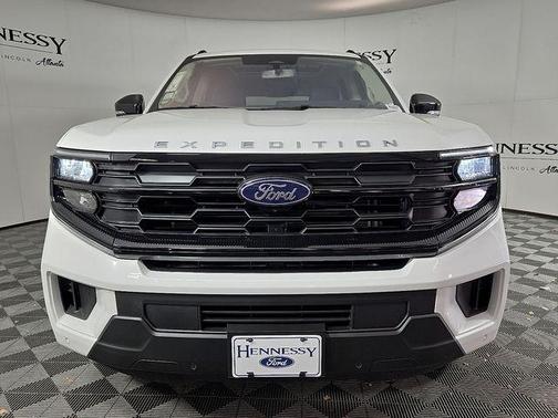 2025 Ford Expedition Max Active 4x4