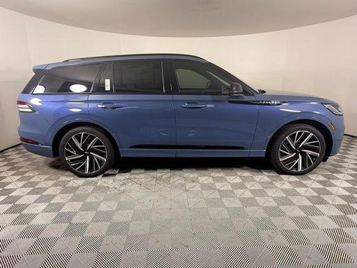 2025 Lincoln Aviator Black Label AWD