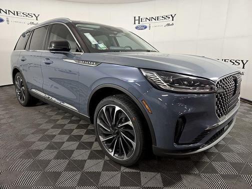 Whisper Blue Metallic Clearcoat 2026 Lincoln Aviator Reserve AWD