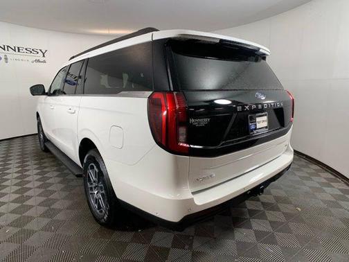2025 Ford Expedition Max Active 4x2