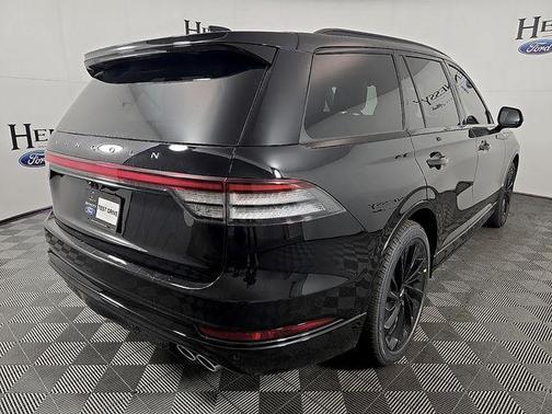 Infinite Black Metallic Clearcoat 2026 Lincoln Aviator Reserve AWD