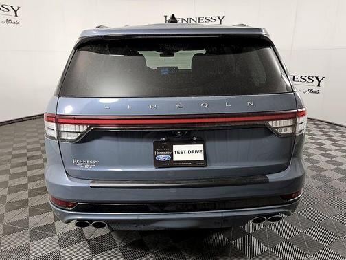 Whisper Blue Metallic Clearcoat 2026 Lincoln Aviator Premiere