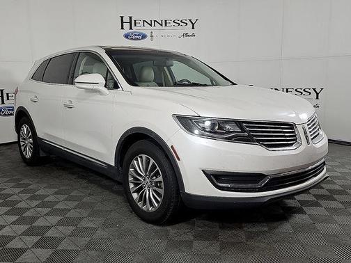 White Platinum Clearcoat Metallic 2017 Lincoln MKX Select