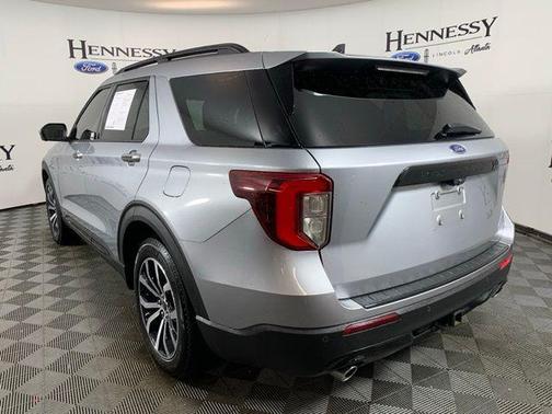 2022 Ford Explorer ST-Line