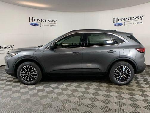 2025 Ford Escape PHEV SE