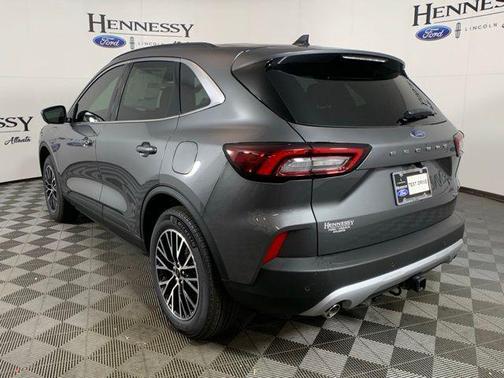 2025 Ford Escape PHEV SE