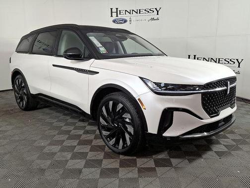 2026 Lincoln Nautilus Reserve