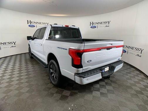 2025 Ford F-150 Lightning LARIAT