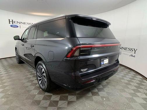 2025 Lincoln Navigator Black Label