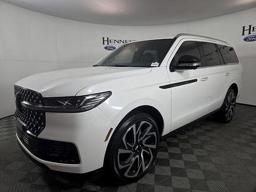 White 2026 Lincoln Navigator Black Label