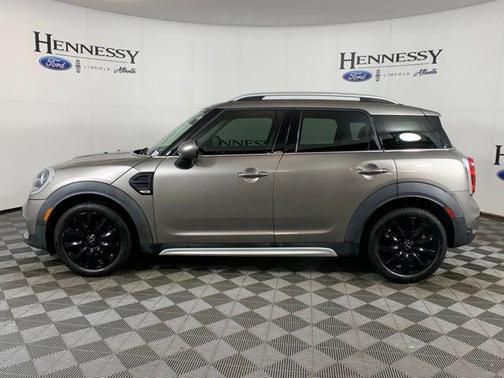 2018 MINI Countryman Cooper