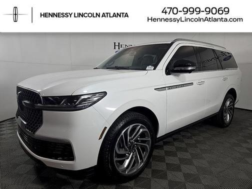 Pristine White Metallic Tri-Coat 2026 Lincoln Navigator Reserve