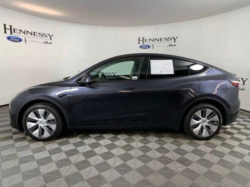 2024 Tesla Model Y Long Range Dual Motor All-Wheel Drive