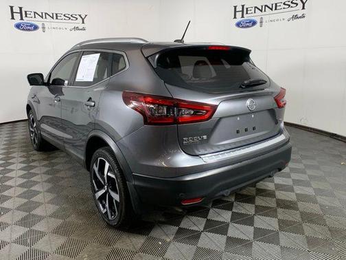 2020 Nissan Rogue Sport SL