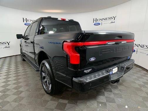 2025 Ford F-150 Lightning LARIAT