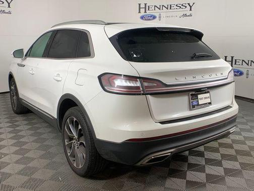 2022 Lincoln Nautilus Reserve