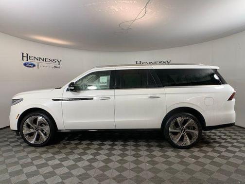 2025 Lincoln Navigator Black Label