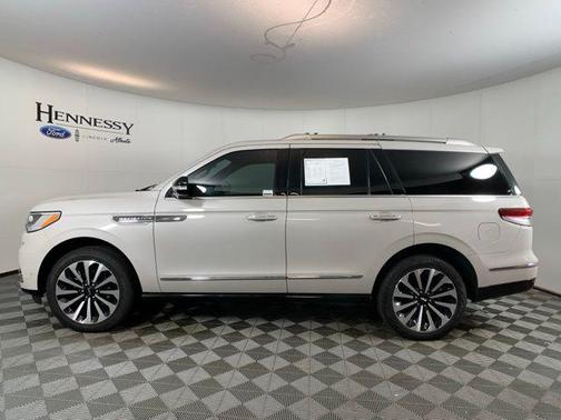 2024 Lincoln Navigator Reserve