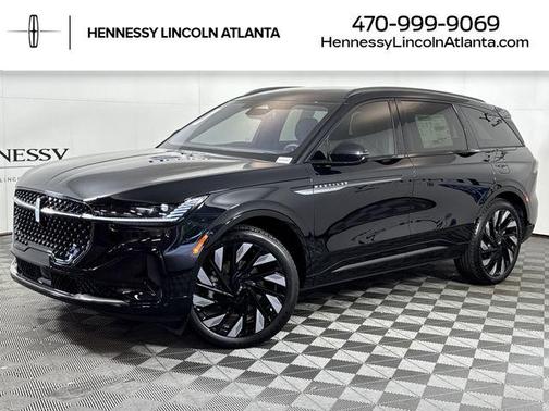 Infinite Black Metallic Clearcoat 2026 Lincoln Nautilus Reserve