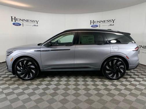 2025 Lincoln Nautilus Black Label