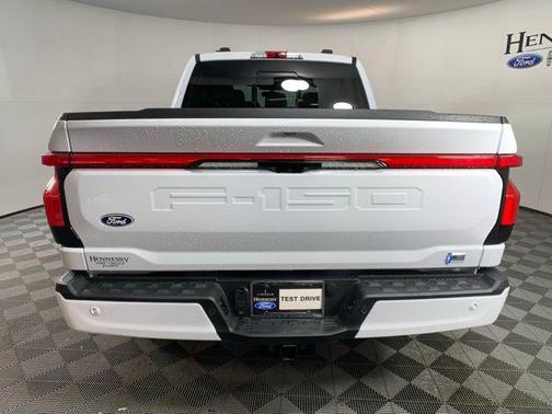 2025 Ford F-150 Lightning LARIAT