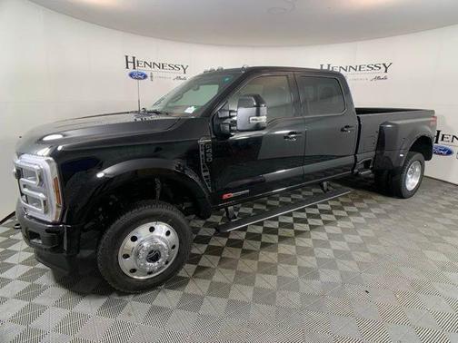 2025 Ford F-450 Platinum