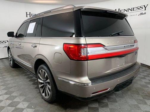2019 Lincoln Navigator Select