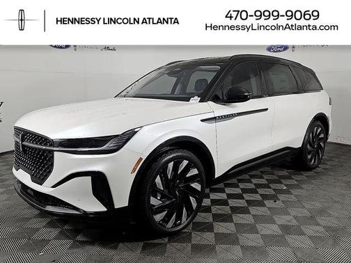 White Platinum Metallic Tri-Coat 2026 Lincoln Nautilus Reserve